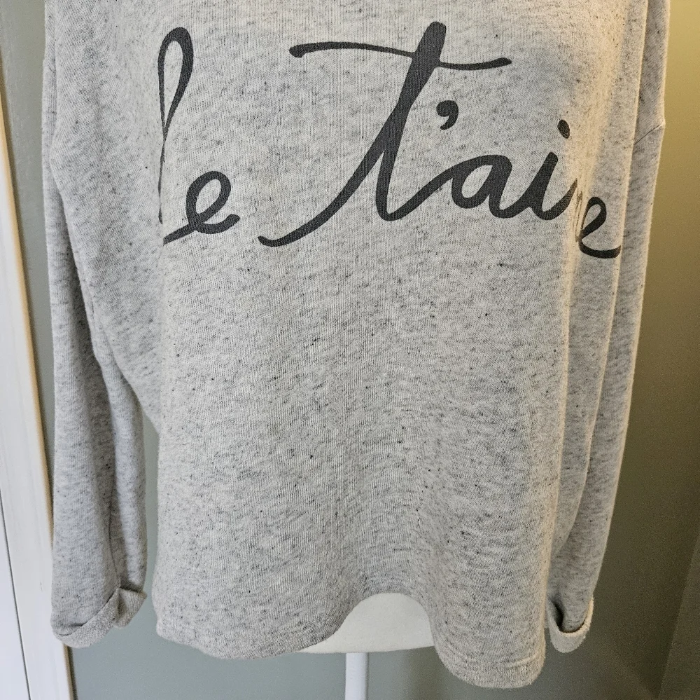 Forever 21 Gray Long Sleeve Sweater with 